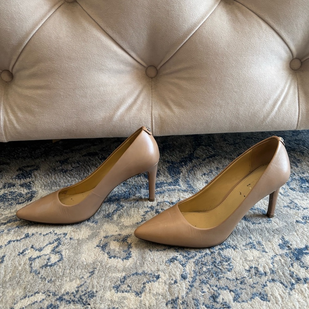 Tan Heels